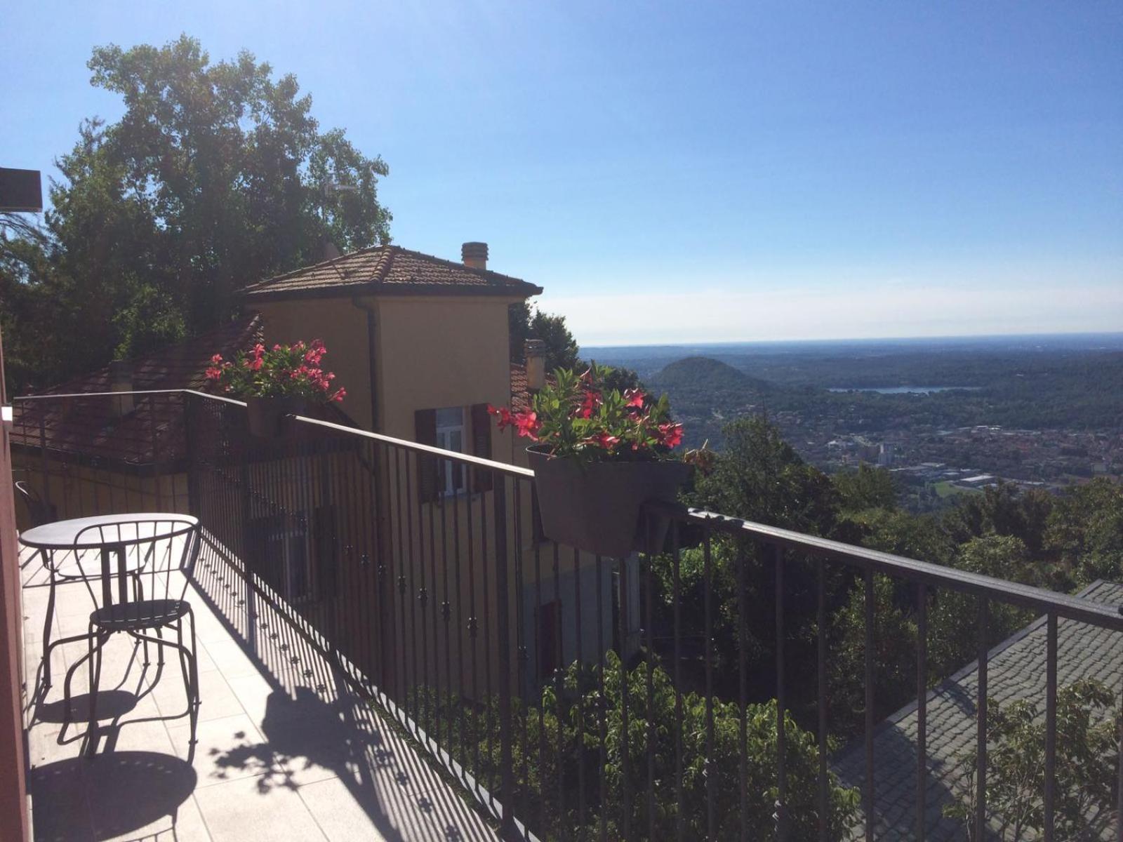 Casa Vacanze Como Brunate Zewnętrze zdjęcie